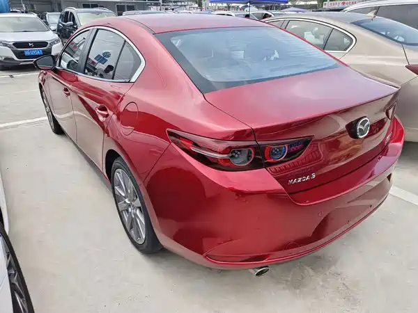 Mazda 3 Axela 2021