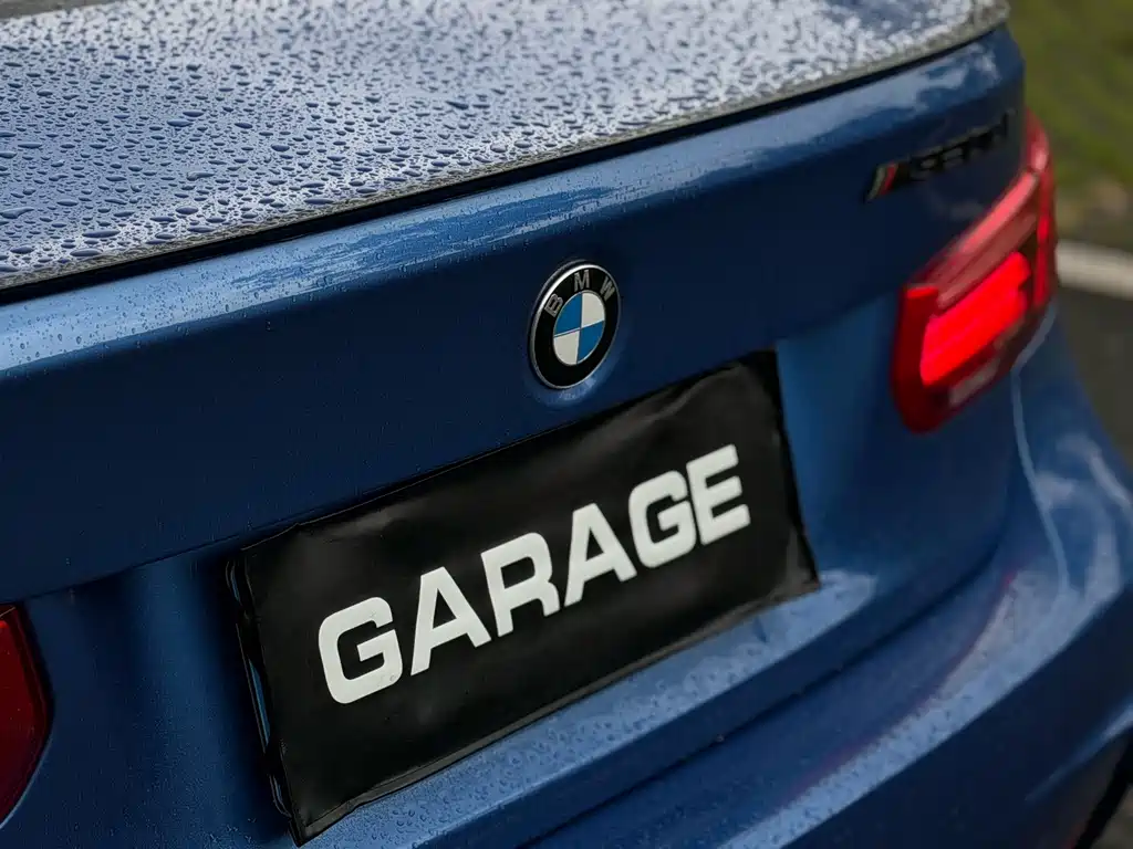 BMW 3 Series 2017 — фото 13