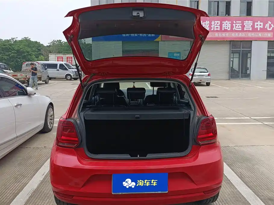 Volkswagen Polo 2014