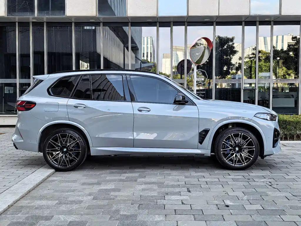 BMW X5 M 2023 — фото 5