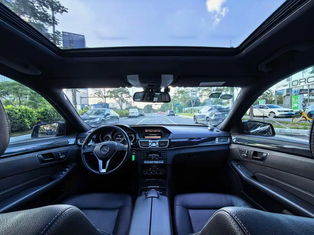 Mercedes-Benz E-Class 2014 — фото 12