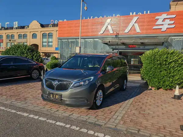 Buick GL8 2020