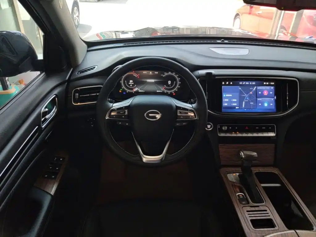 GAC Trumpchi GS8 2021 — фото 11