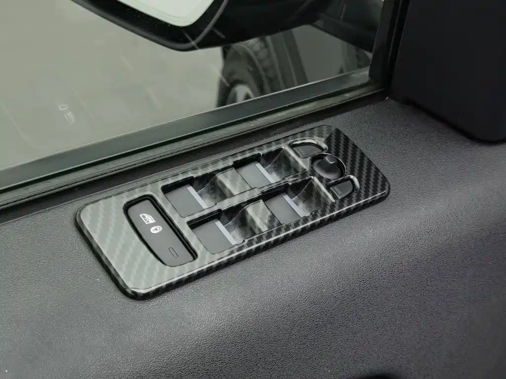 Land Rover Discovery Sport 2020 — фото 9
