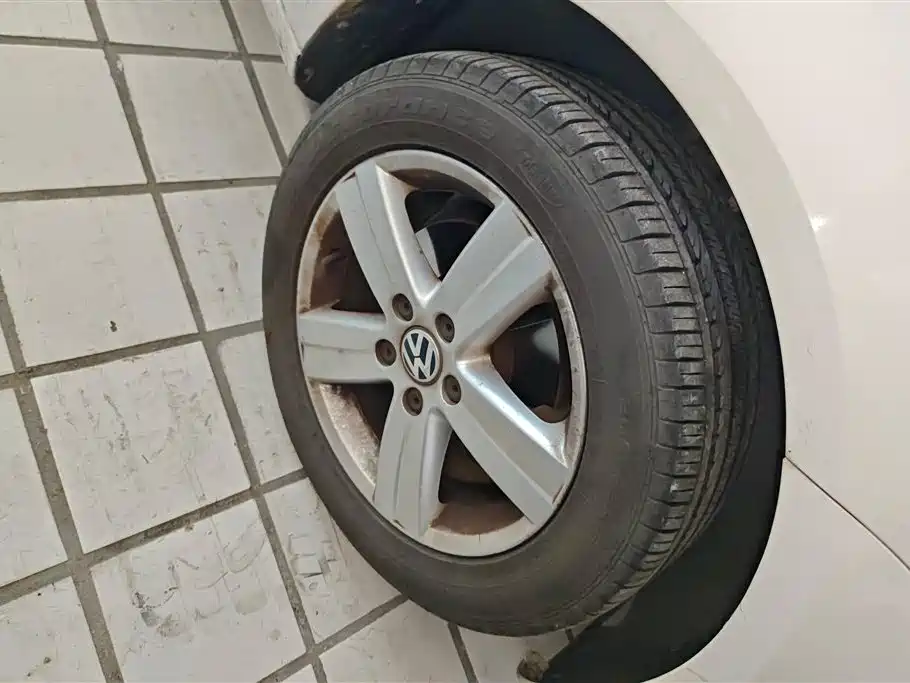 Volkswagen Touran 2015