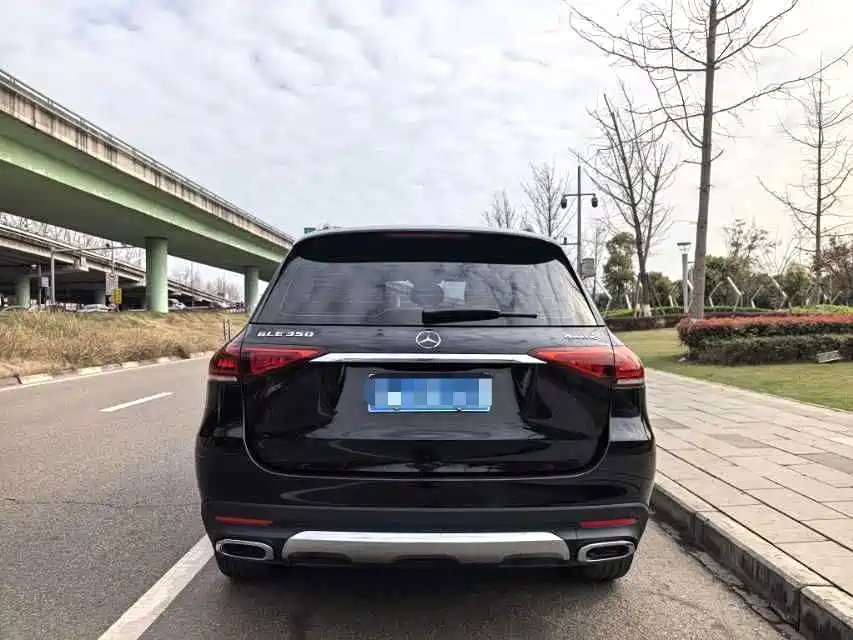 Mercedes-Benz GLE 2019 — фото 9