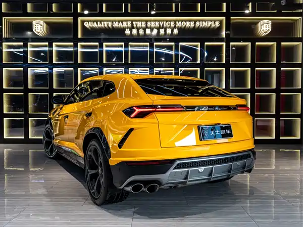 Lamborghini Urus 2020