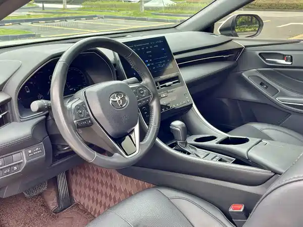 Toyota Avalon 2023