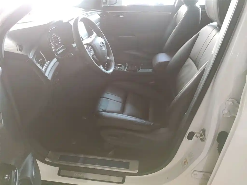 GAC Motor Trumpchi GS7 2018 — фото 15