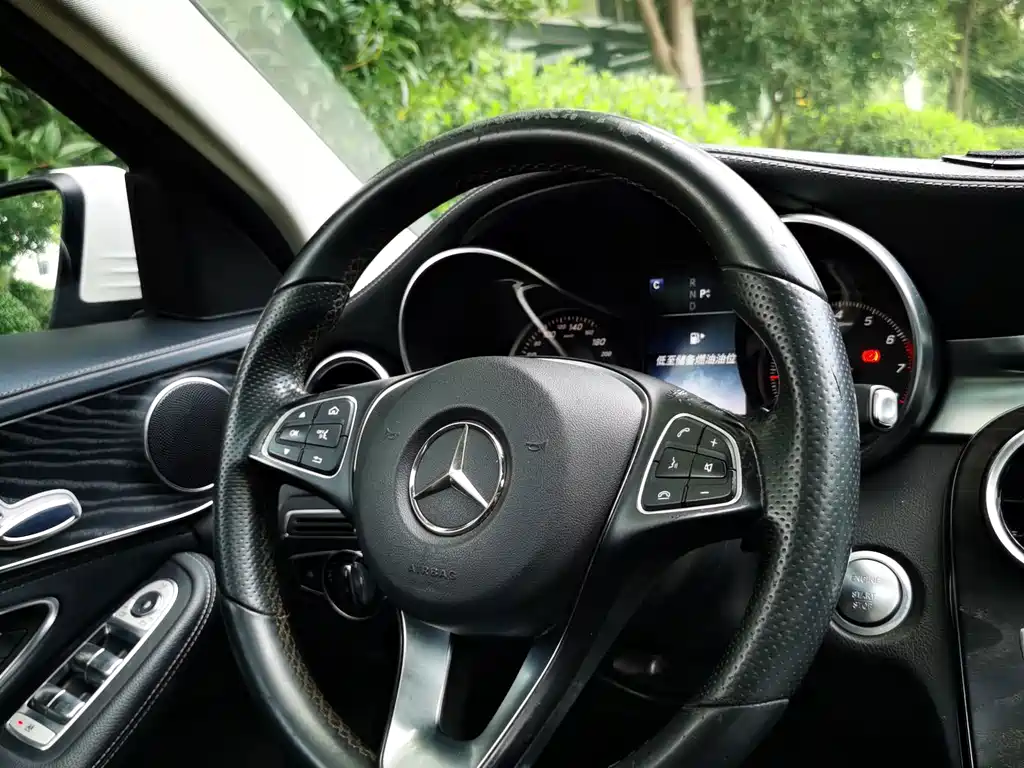 Mercedes-Benz C-Class 2016 — фото 11