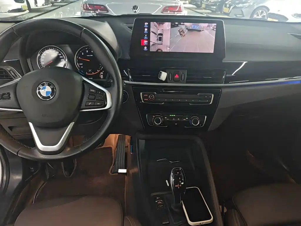 BMW X1 2022 — фото 13