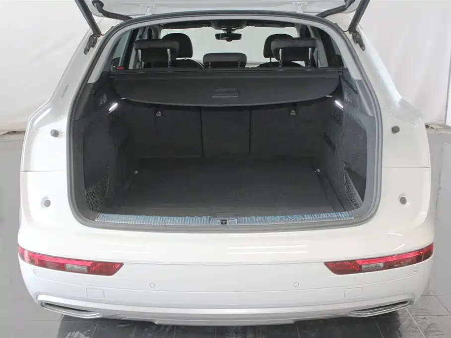 Audi Q5L 2019