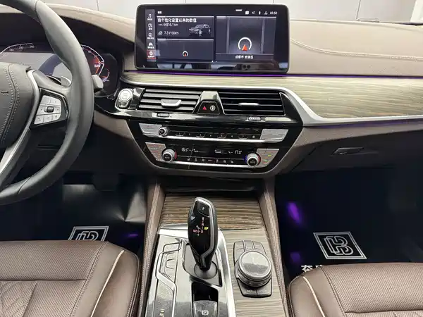 BMW 5 Series 2023
