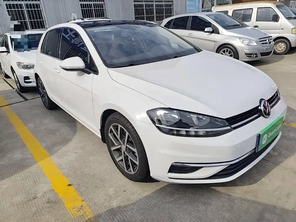 Volkswagen Golf 2020