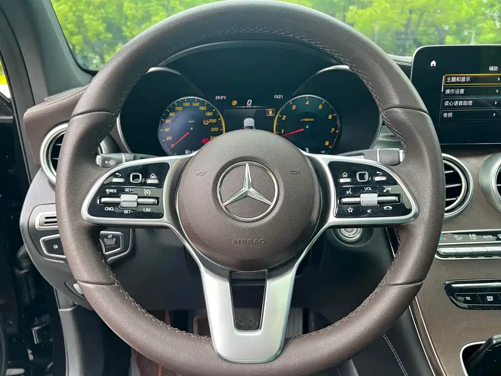 Mercedes-Benz GLC 2020 — фото 10