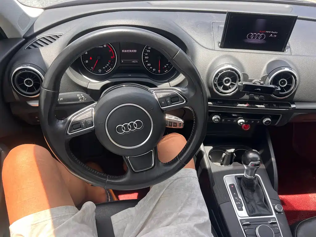 Audi A3 2015 — фото 12