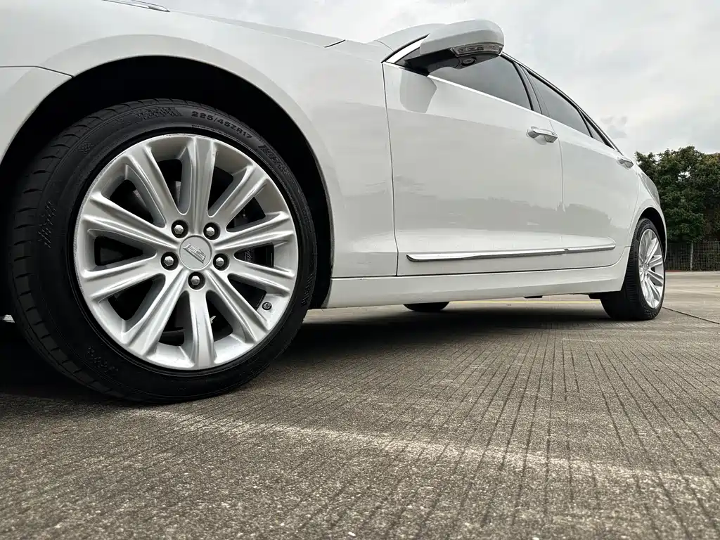 Cadillac ATS-L 2016 — фото 15