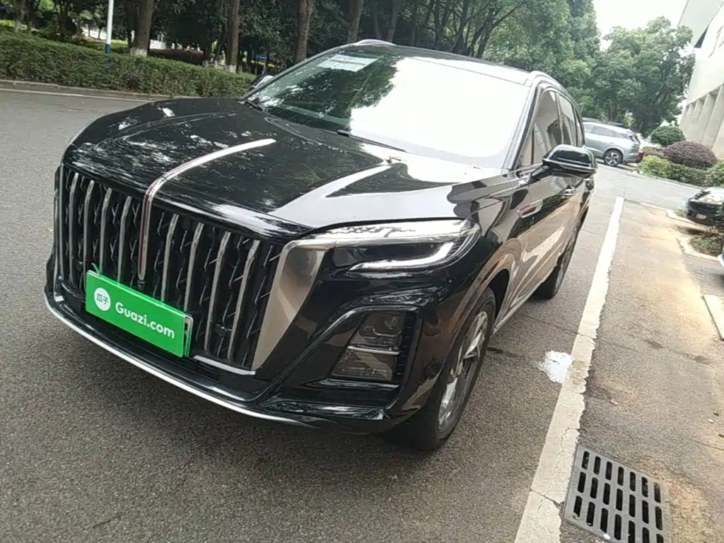 Hongqi HS3 PHEV 2024 — фото 1