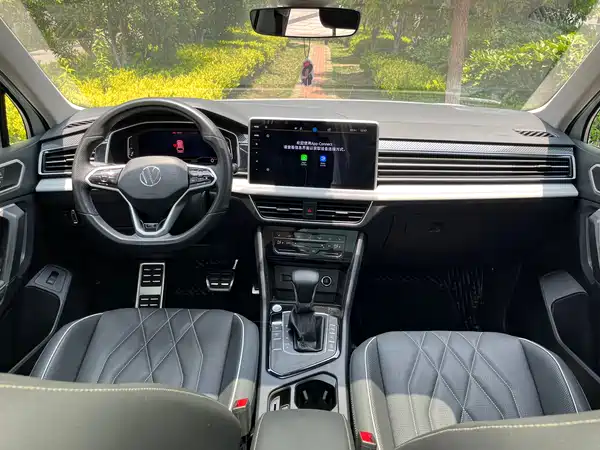 Volkswagen Tiguan L 2022
