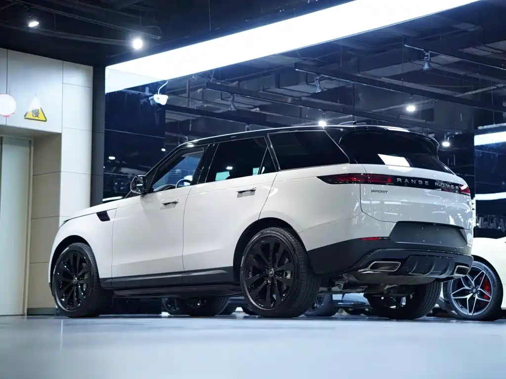 Land Rover Range Rover Sport 2025 — фото 5