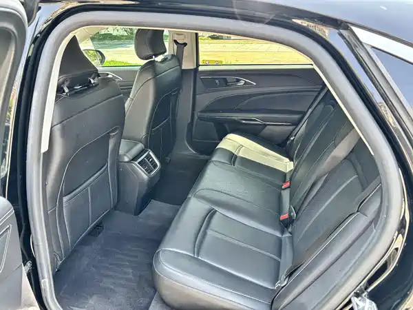 Ford Taurus 2018