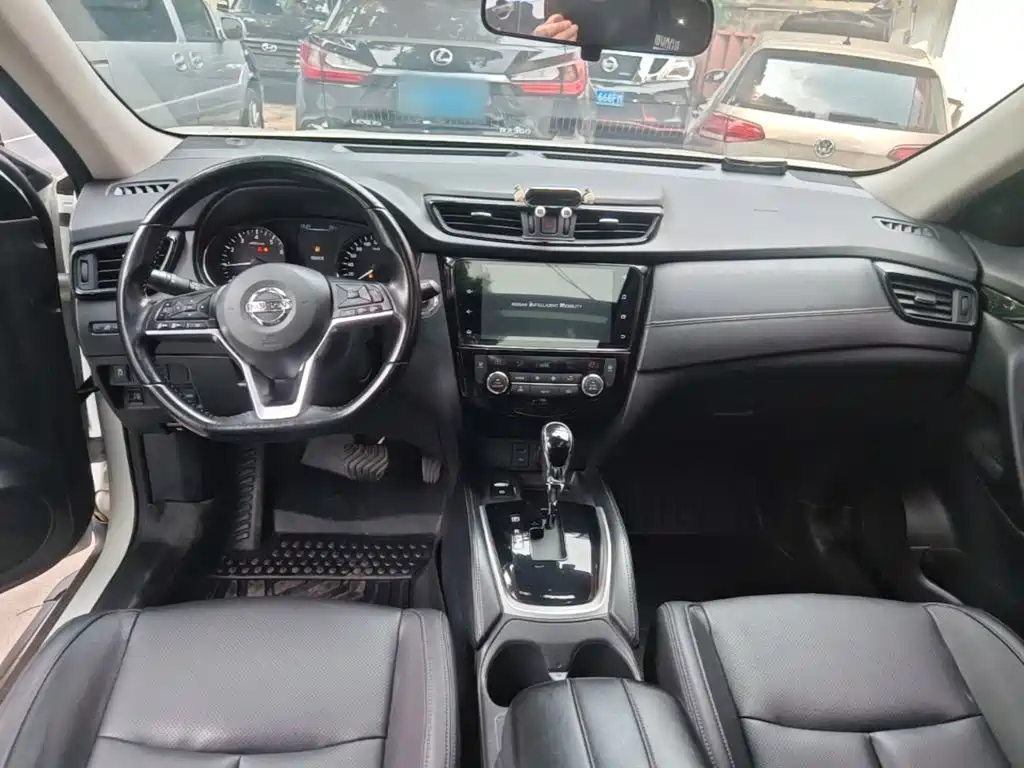 Nissan X-Trail 2021 — фото 10