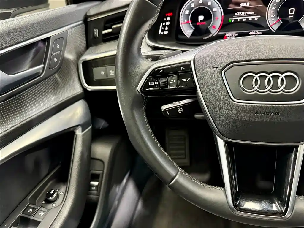 Audi A6L 2022 — фото 25