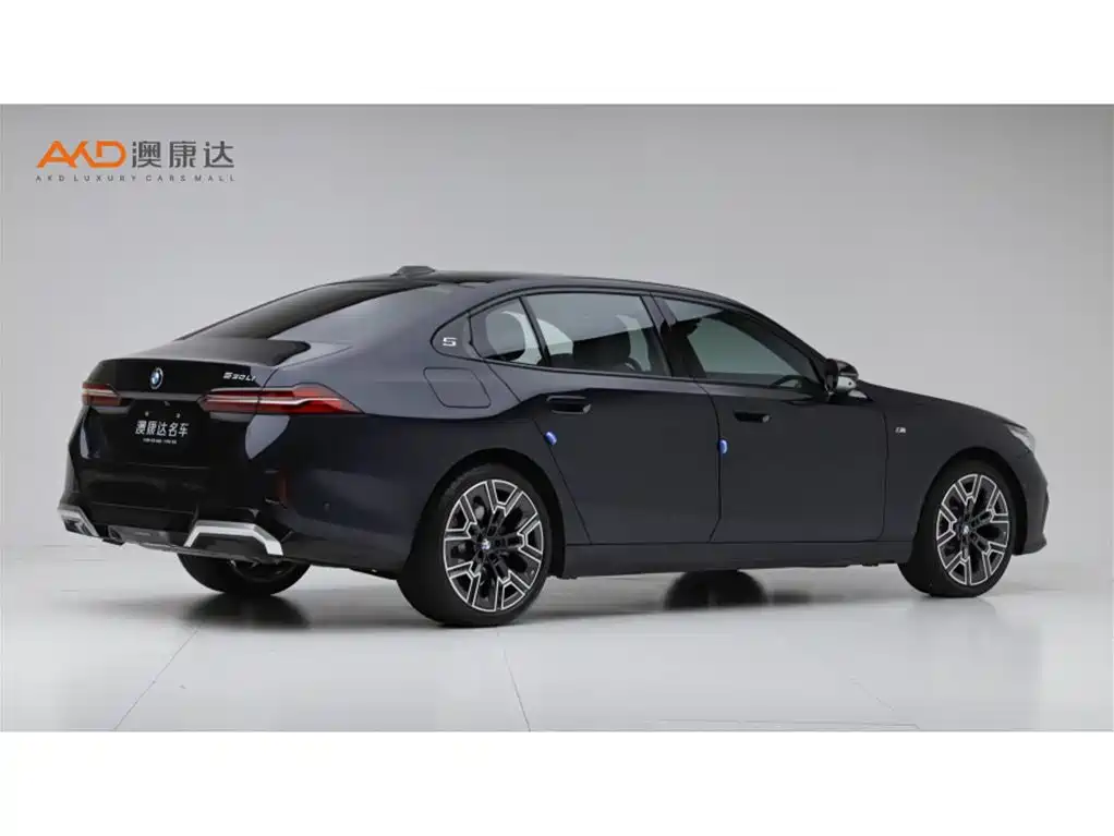 BMW 5 Series 2025