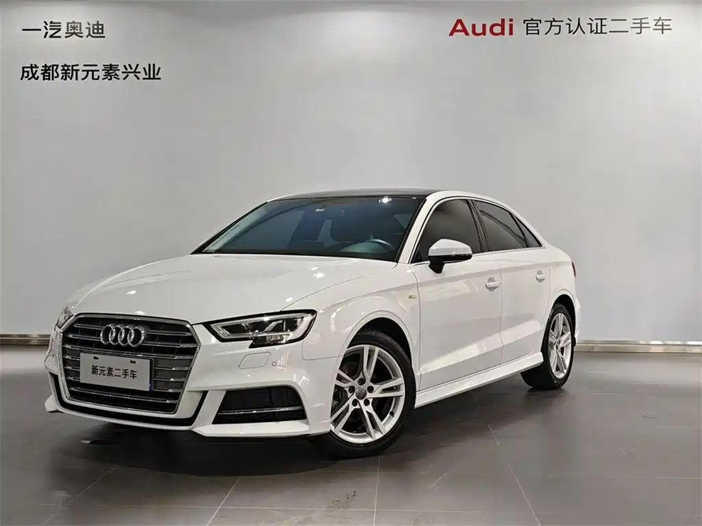 Audi A3 2020 — фото 1