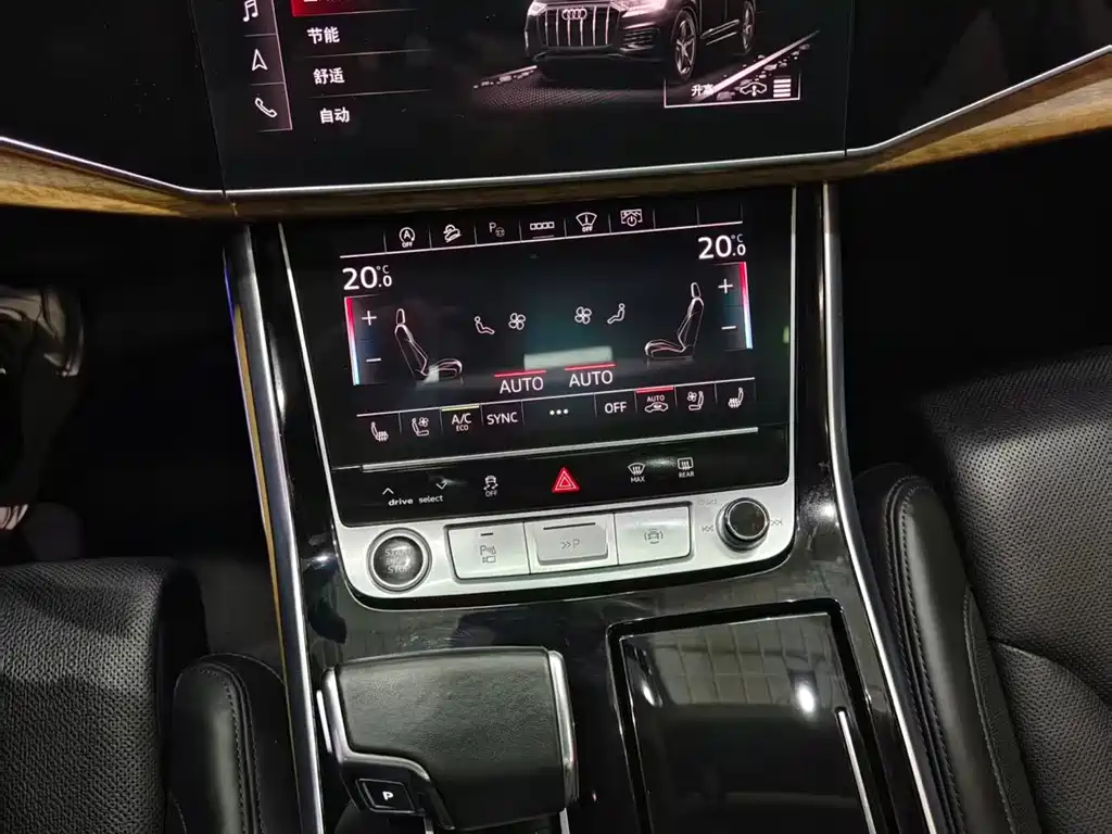 Audi Q7 2021 — фото 15