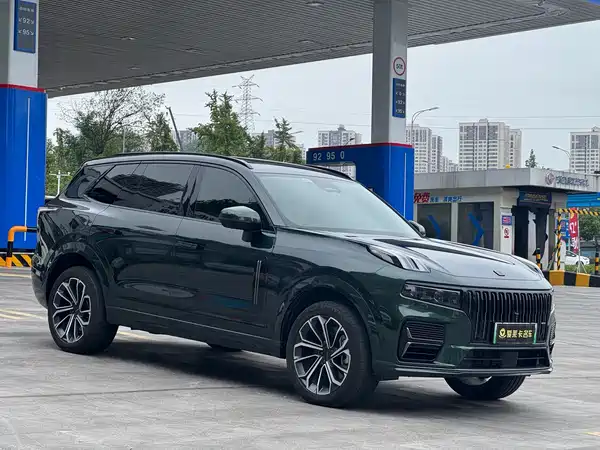 Lynk & Co 09 EM-P 2024