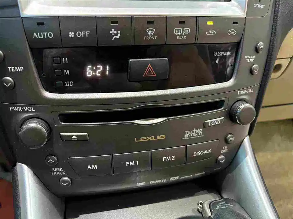 Lexus IS 2007 — фото 11