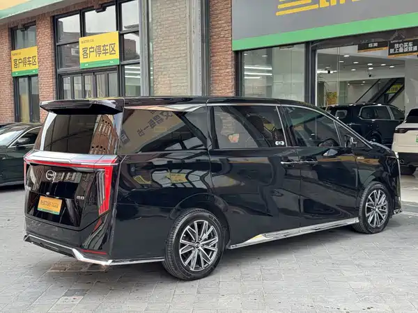 GAC Trumpchi M8 2023