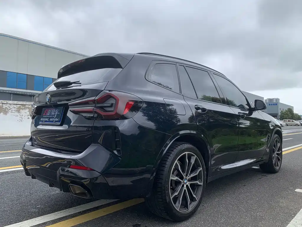 BMW X3 2022 — фото 9