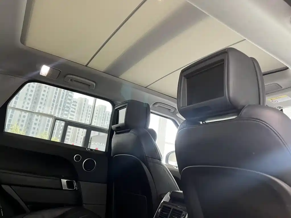 Land Rover Sport PHEV 2019 — фото 7