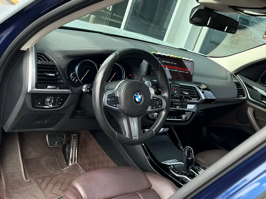 BMW X3 2019 — фото 11
