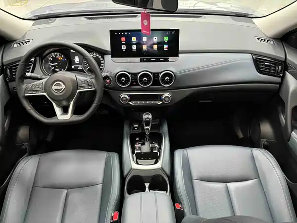 Nissan X-Trail 2025