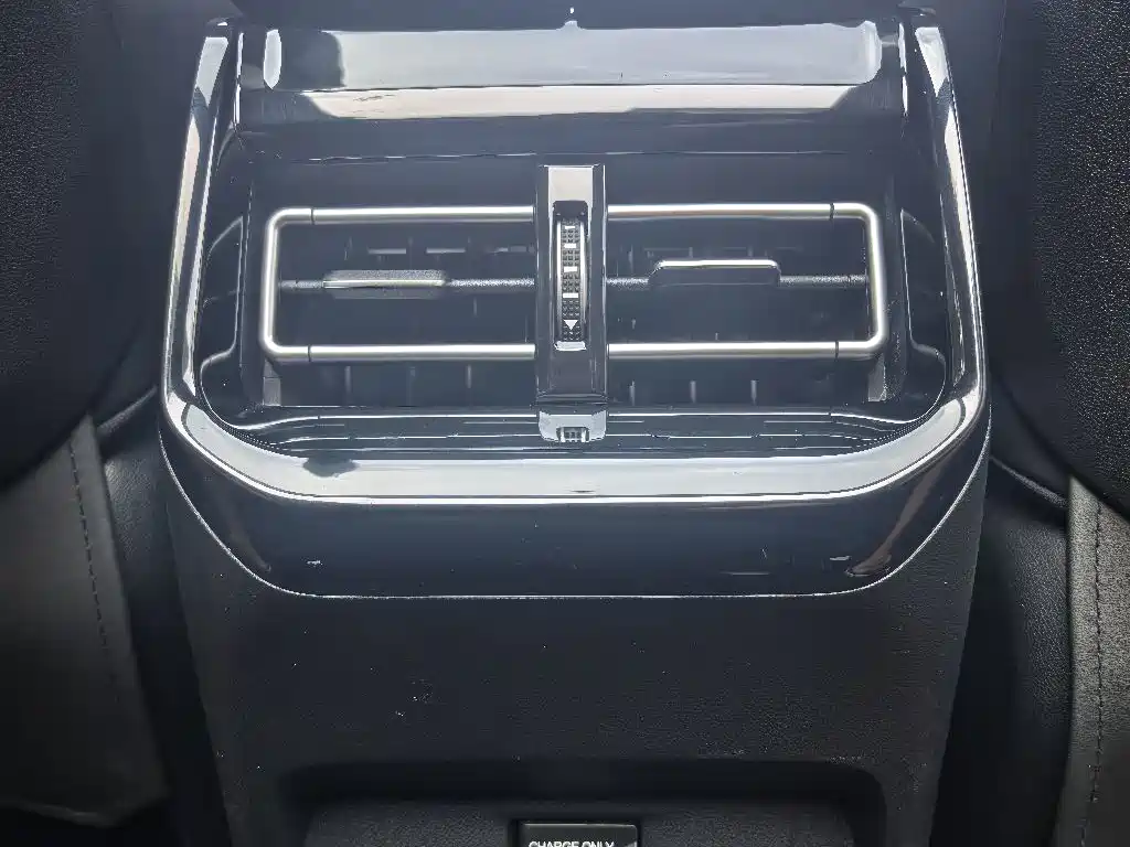 Dongfeng Fengxing T5 EVO 2021 — фото 10