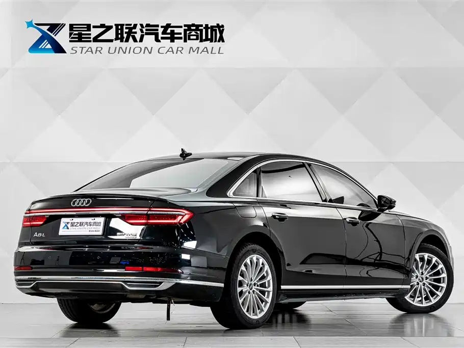 Audi A8 2021