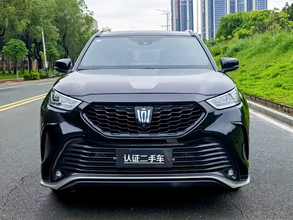 Toyota Crown Kluger 2024