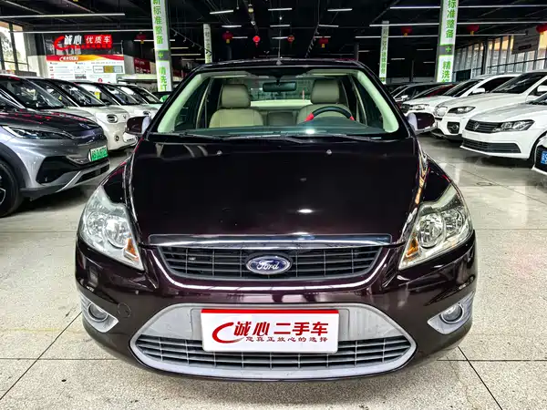 Ford Focus 2011