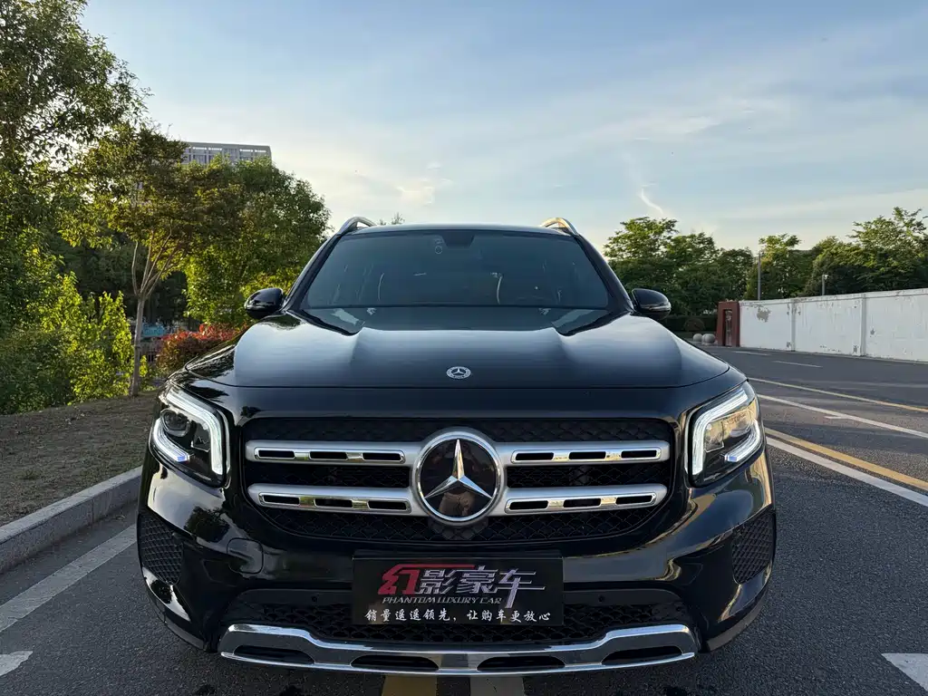 Mercedes-Benz GLB 2021