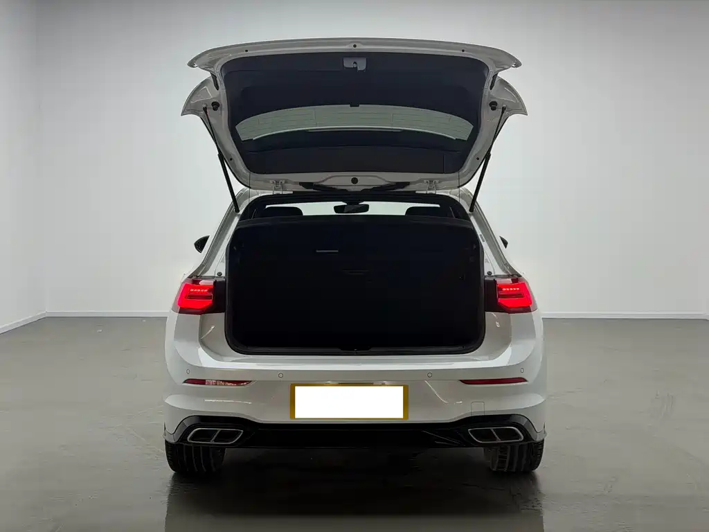 Volkswagen Golf 2022