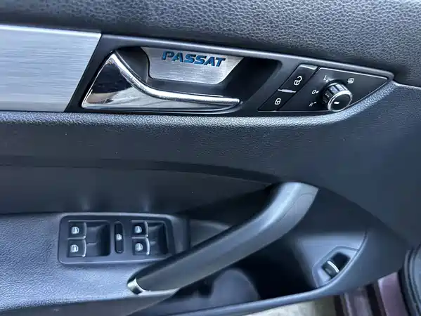 Volkswagen Passat 2014