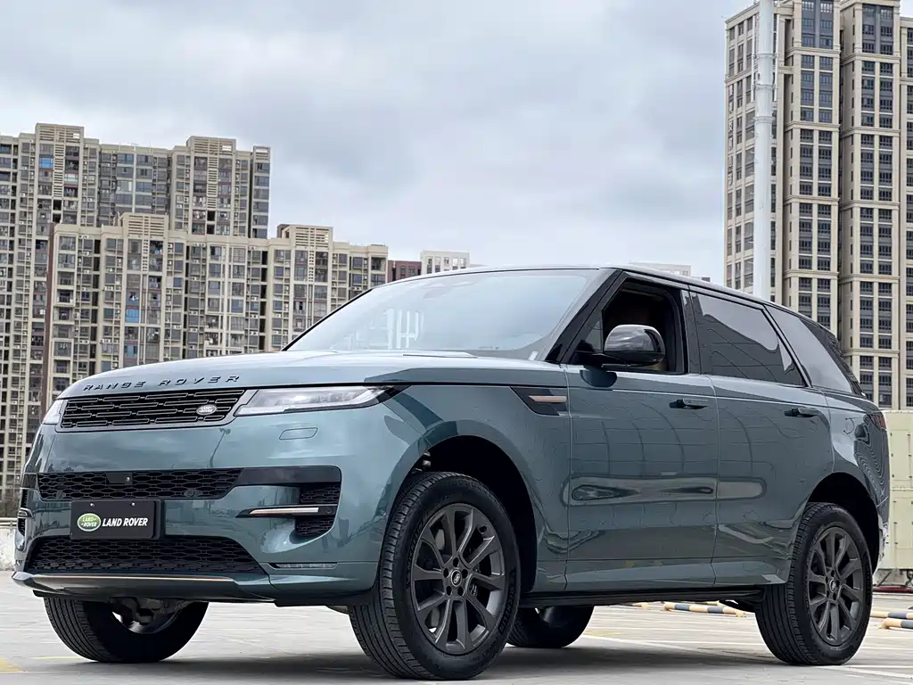 Land Rover Sport 2024 — фото 1