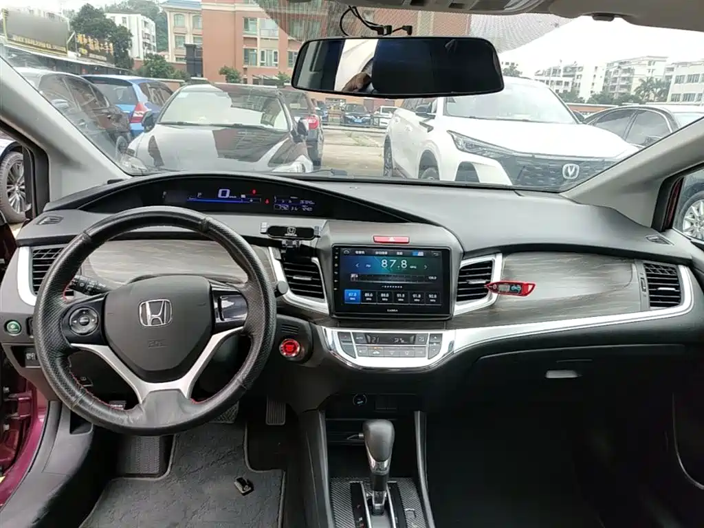 Honda Jade 2018 — фото 10