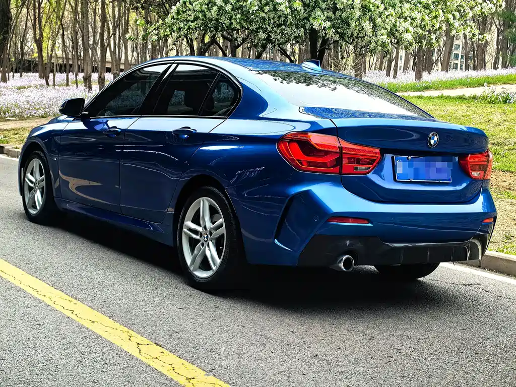 BMW 1 Series 2019 — фото 4