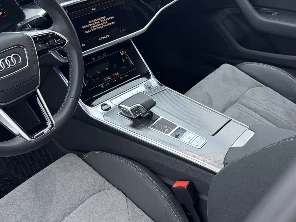 Audi A6L 2024 — фото 9