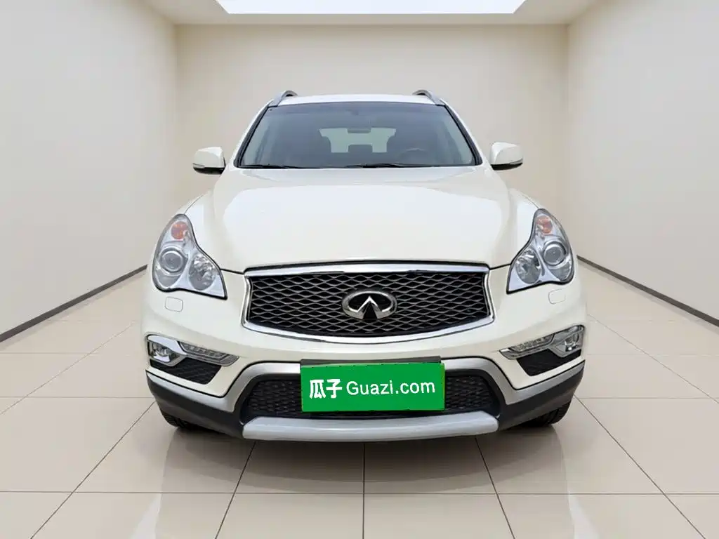 Infiniti QX50 2017 — фото 24