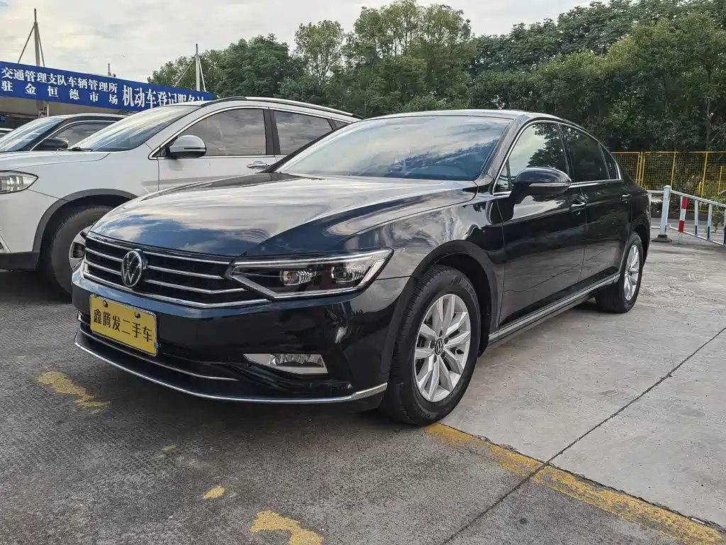 Volkswagen Magotan 2023